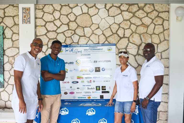 Mayberry Partners with St. Hugh's Past Students' Association for their “Tee Off with the Swans”